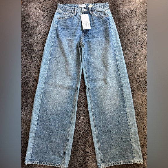 ZARA TRF MID-RISE WIDE LEG JEANS / REF. 8197/223 - Picture 2 of 6